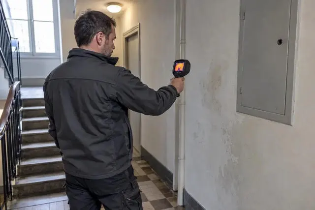 Recherche de fuite non destructive avec une caméra thermique en copropriété
